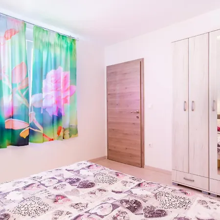 Irina - A6 Second Floor - Mpolo Apartman Medulin