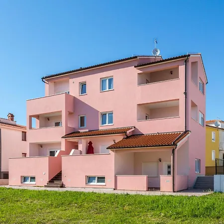 Irina - A6 Second Floor - Mpolo * Medulin